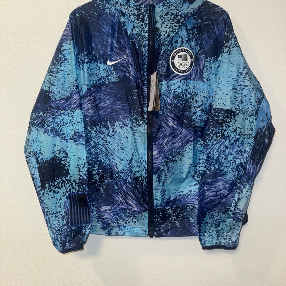 Nike ACG Jacket Medium Village Wear USA Olympic Team Cinder Cone Hood Unreleased